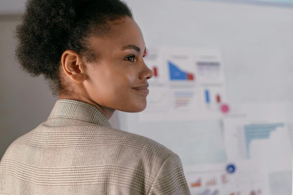 Mastering legal compliance: your essential uk blueprint for launching a thriving online marketplace